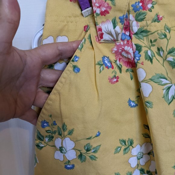 NWT Vintage Yellow FLORAL Shorts!  HIGH QUALITY CONSTRUCTION!  | 6 | Lizsport - Picture 5 of 11